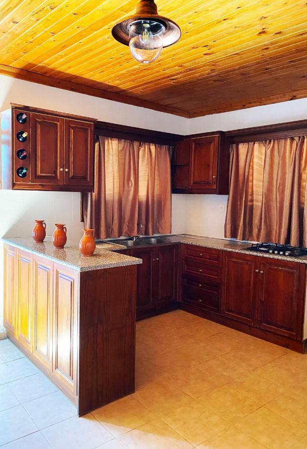 Tetrapolis cottage Arkasa Esterno foto
